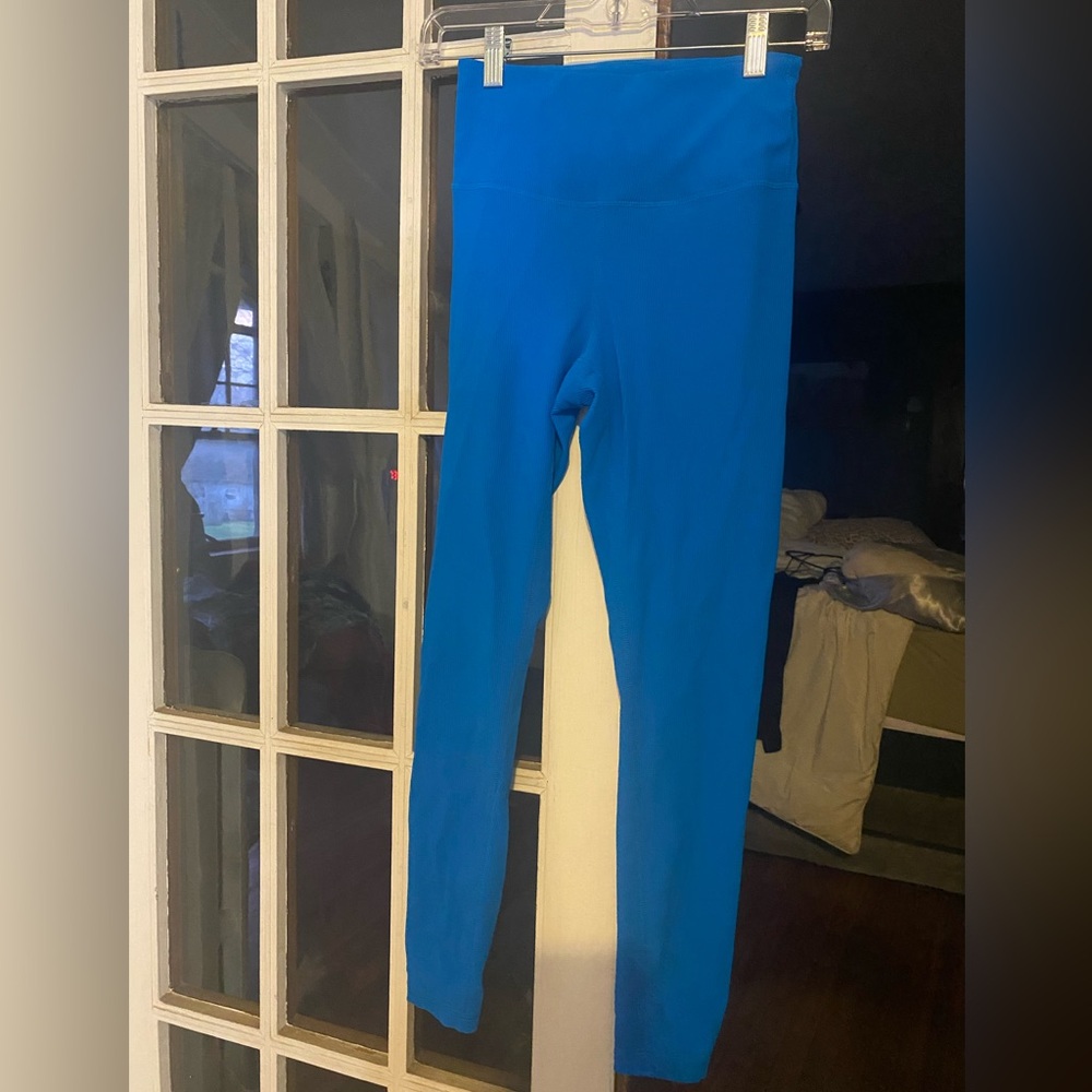 Size small electric blue
